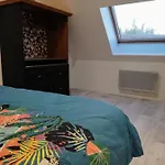 Au Cochon Qui Rit *